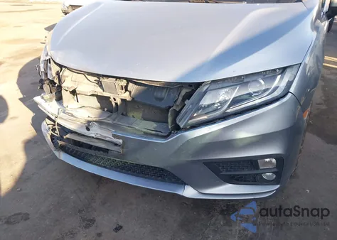 2020 Honda Odyssey Ex z USA, uszkodzony, nr VIN 5FNRL6H56LB001743